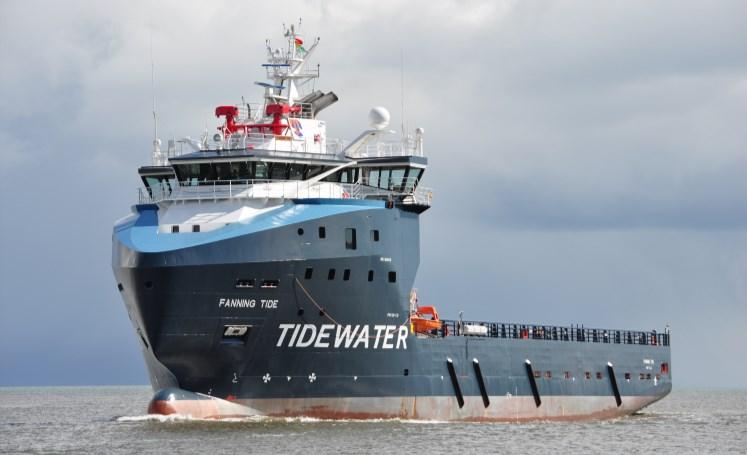 She has a deadweight of 4,435t, a deck area of around 1,000m², and accommodation capacity for 26 persons. Fanning Tide has joined sister vessel Lundstrom Tide in the North Sea.