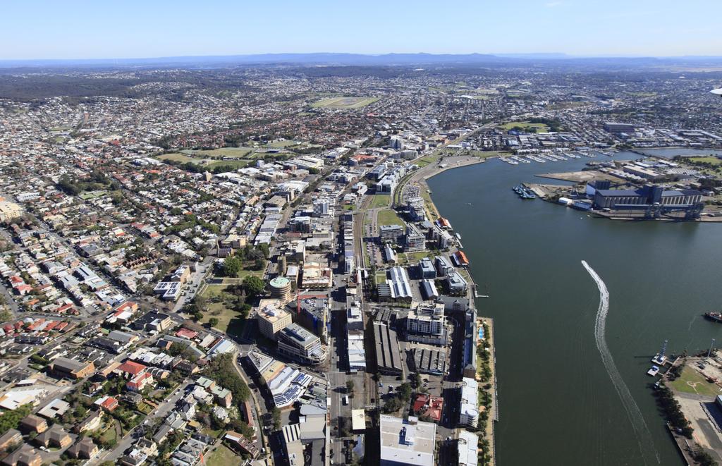 RESEARCH & CONSULTING Key Findings Population growth in Newcastle expected to average 1,77 persons per annum between 214 and 231 Gross Regional Product (GRP) was estimated to be $14.
