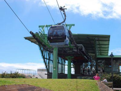 Copyright by GPSmyCity.com - Page 3 - A) Teleférico Funchal - Monte The Funchal Passenger Ropeway is a gondola lift that transports people from the lower section of Funchal to the suburb of Monte.