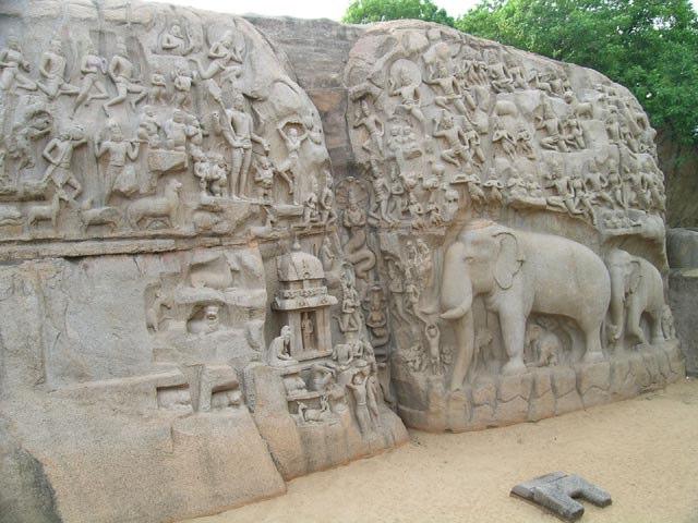 Evening, take a ride to Mahabalipuram and spread your views on