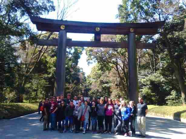 3/22 Observation Meiji-jingu Shrine (Tokyo) 3/22 Observation Sensoji-Temple (Tokyo) 6.Voice from Participants U.S.A. High school student The Japanese people are incredibly kind and welcoming.