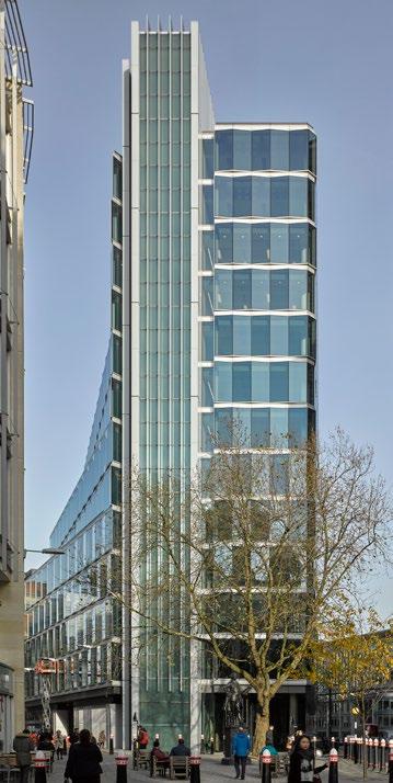 4 30 BROADWICK STREET, W1 PRE-LET TO EQT Completed in November 2016, Thirty Broadwick is Soho s newest 90,000 sq ft mixed use scheme.