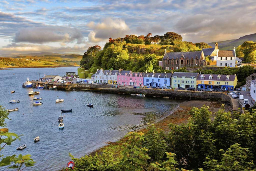 From $12,250 AUD Single $13,800 AUD Twin share $12,250 AUD 20 days Duration British Isles Destination Level 2 - Moderate Activity Islands of Scotland and Shetland specialist tour for mature
