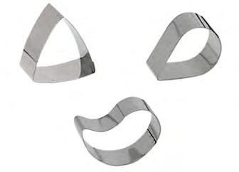 PASTRY Stainless steel small individual ring Rings and molds - Stainless steel Code Designation L.cm W.cm H.cm Th.mm Kg 306.06 Small individual rounded triangle ring [PU:6] 6 6 0,05 307.