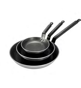 NON-STICK CHOC RESTO INDUCTION Non-stick aluminium PROFESSIONAL PANS MADE OF NON-STICK ULTRA THICK ALUMINIUM FORGED INDUCTION BOTTOM HONEYCOMBED & EMBEDDED = perfect heat distribution and optimal fit