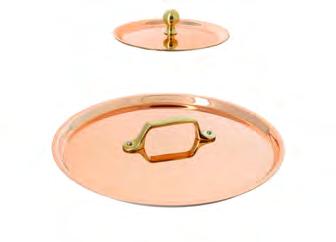 COPPER Oval dish, handles INOCUIVRE "VIP" : Copper st. steel for table top, brass handles Code Designation L.cm W.cm H.cm Th.mm Kg 65.3 3 3,5,5,0 65.