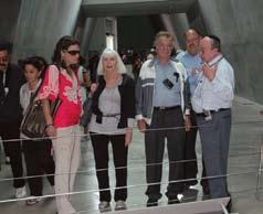 Yad Vashem Guardian Jona Goldrich (third from right) visited the Holocaust History Museum together with his daughter Melinda Goldrich and cousin Pnina Sapir during his recent trip
