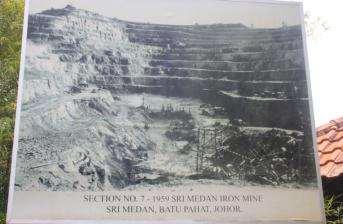 HISTORY Sri Medan also named as Tie Shan, which carries the meaning of the Iron Mountain because it is one of the largest iron mining sites in Malaysia.