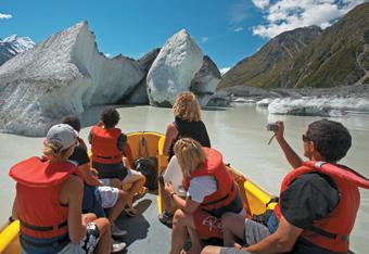 DON T LEAVE CHRISTCHURCH BEFORE YOU: VISIT THE ICE See penguins, learn about the icy continent, experience the 4D theatre and ride on an all-terrain Hagglund Antarctic vehicle at the International