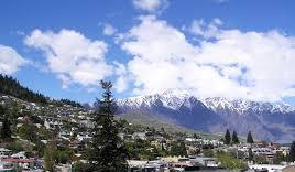 Surrounded by majestic mountains and set on the shores of crystal clear Lake Wakatipu, the natural beauty and the unique energy of the region create the perfect backdrop for a holiday full of
