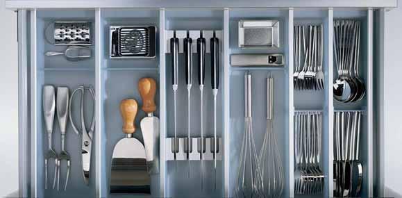 cuisio drawer accessories The variable sizes of the Cuisio cutlery trays demonstrate their ability to suit anyones drawer storage needs.