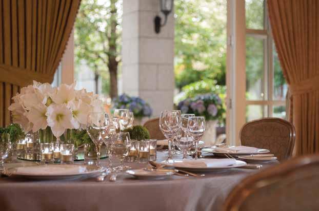 5 * PERFECTION Welcome to InterContinental Dublin, the city s finest five star hotel, nestled on two acres of landscaped gardens in Ballsbridge which is one of the Dublin s most prestigious