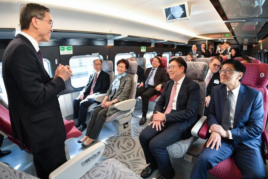 3. Mrs Carrie Lam, Chief Executive of the HKSAR(front row, 2 nd left) accompanied by Professor Frederick Ma, Chairman of the MTR