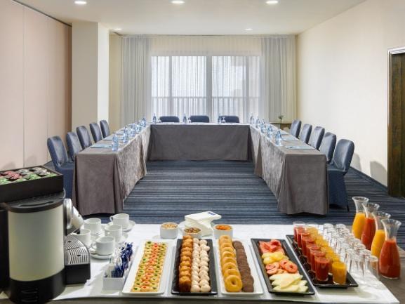 The H10 Taburiente Playa has four large meeting rooms, three of which benefit from