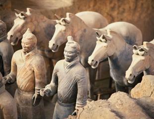 3 DAY TERRACOTTA WARRIOR EXPERIENCE This 3 day journey will take us to the ancient walled city of Xi an.