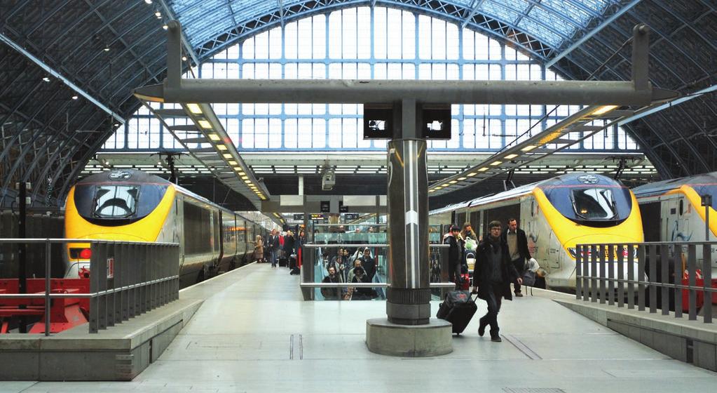 Eurostar is the umber oe choice for travel betwee the cetre of Lodo ad the heart of Brussels or Paris, via the Chael Tuel.