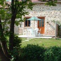 Description Our gite accommodation in Limousin is situated within the Perigord Regional National Park
