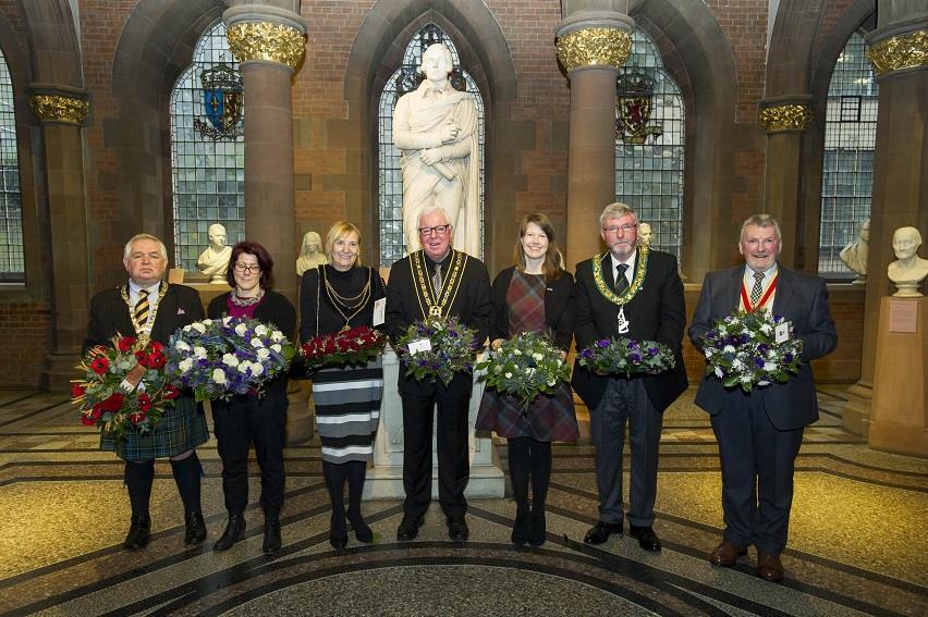 Newsletter Page 3 of 12 Edinburgh & District Burns Clubs Association Wreath Laying On the 28 th of January 2018 the Edinburgh and District Burns Clubs Association (EDBCA) held its Annual Wreath