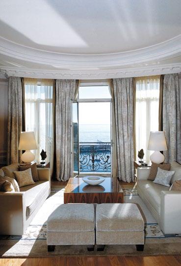 com 258 m 2 2,777 sq ft 500 m 2 5,380 sq ft (by bus) 15min from GFM 4 STARS PLACES TO STAY FAIRMONT MONTE CARLO LE MÉRIDIEN BEACH PLAZA BAY HOTEL PORT PALACE 602 rooms 397 rooms and suites 334