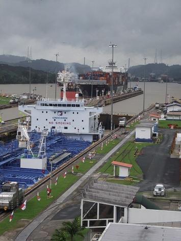 OLD PANAMA CITY AND MIRAFLORES LOCKS TOUR Duration: 5.5 hours including transfer time Price: USD$ 42.