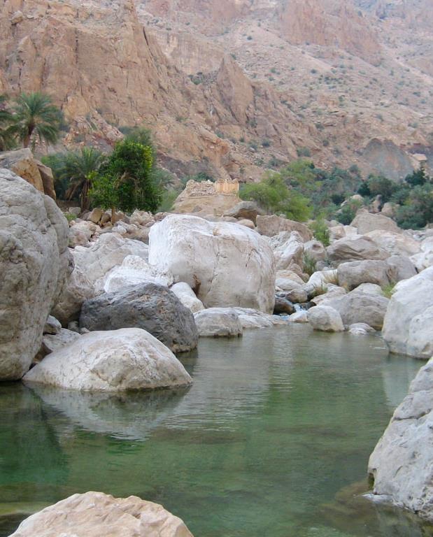 WADI TIWI Similar in form to Wadi Shab this wadi has the advantage of being discoverable by vehicle.
