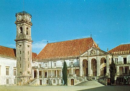 The Cathedral of Viseu started to gain form in the 12 th century.
