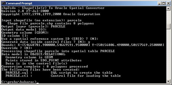 43 Slika 27: Pomoćni, komandno linijski program shp2sdo.exe Program uzima tri navedene datoteke kao ulazne (*.shp, *.dbf i *.dbx), te kao rezultat izbacuje dvije datoteke PARCELE.sql i PARCELE.ctl.