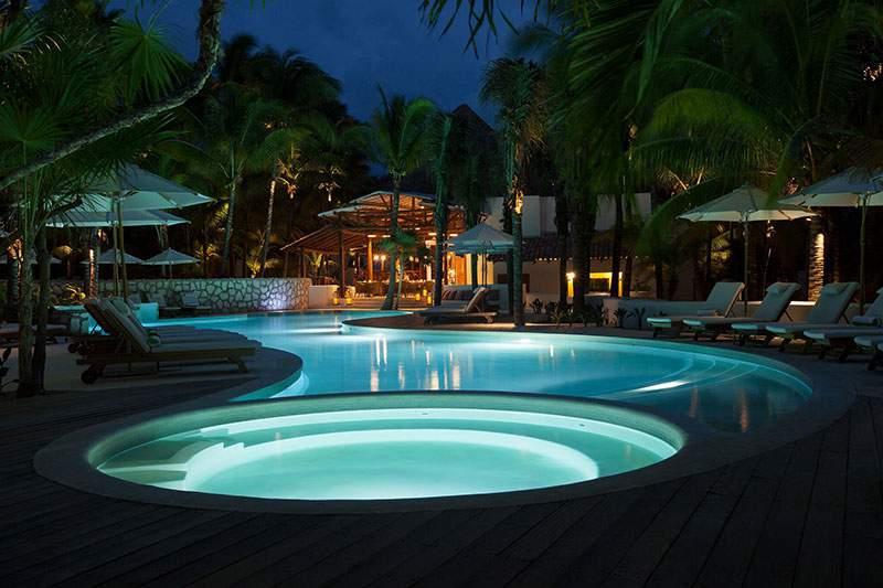 The Fuego Pool is the resort's newest heated swimming pool with a hot tub, located between the bungalows and adjacent to the new restaurant and beachfront bar, Fuego Restaurante y Cantina.