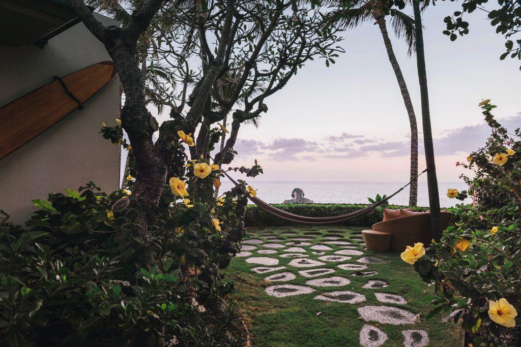Experience seclusion & a world of abundance in Big Island, Hawaii Kauhale Pilialoha is an oceanfront property with the following spaces & amenities: Location Only 30 minutes from Kona International