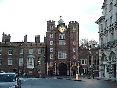 10. St. James s Palace St. James s Palace was the most important palace of the British King or Queen for over 300 years.