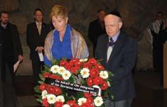 Holocaust History Museum and a memorial ceremony in the Hall of Remembrance, during which Rev. Paul and Mrs. Nuala O Higgins laid a wreath on behalf of the group.