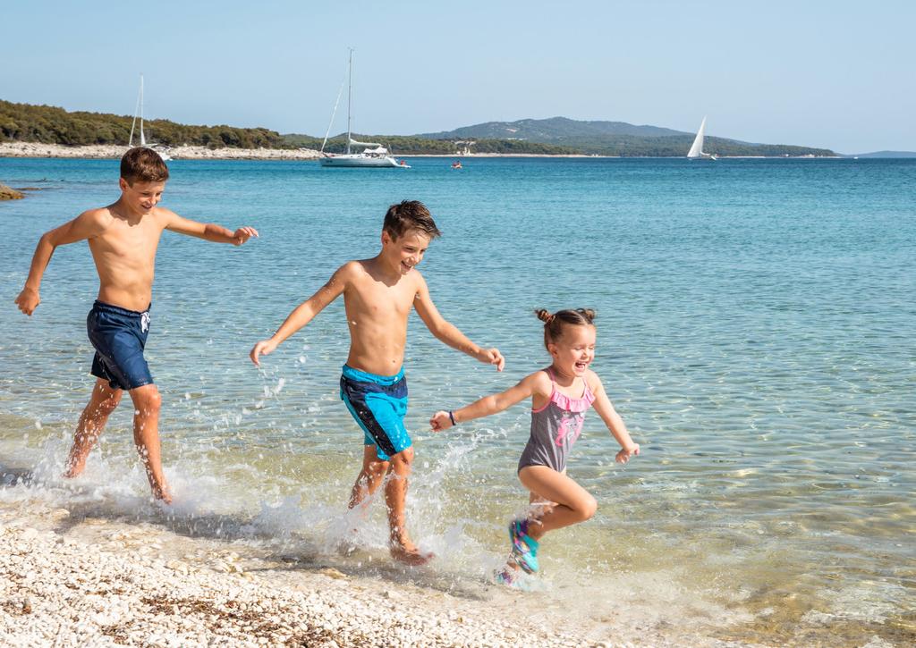 BEACHES Numerous beaches and coves hidden in the Lošinj archipelago are enchanting with