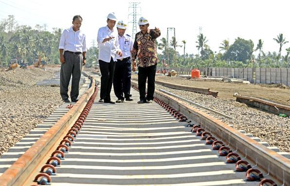 WHERE ON EARTH Sulawesi, the third most populous island Infrastructure Development 2,159 km to be finished by 2019 of inter-urban railways 187 km of railways developed since 2015 Source: Ministry of