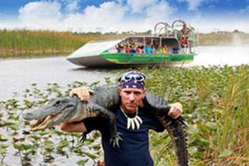 EVERGLADES AIRBOAT TOURS EVERGLADES HOLIDAY PARK The best airboat tours, Everglades airboat rides & gator shows in the U.S. Home of the Gator Boys from Animal Planet.