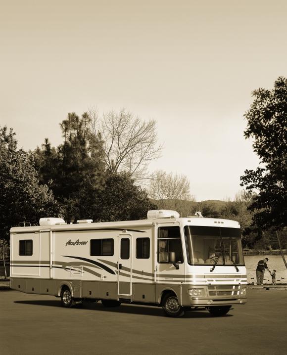 2 0 0 1 TAKE ALONG A TRUSTED COMPANION. PACE ARROW, AN AMERICAN ORIGINAL SINCE 1969. The legendary Pace Arrow motor home is known for its continuous quest for quality, style and comfort.