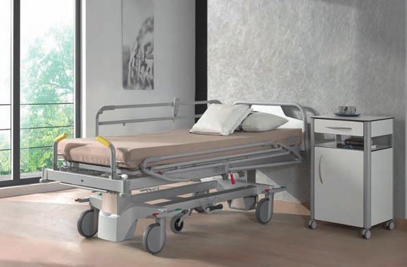 Safe and mobile The daily use is made more comfortable for the nursing staff, thanks to an easily movable and manoeuvrable