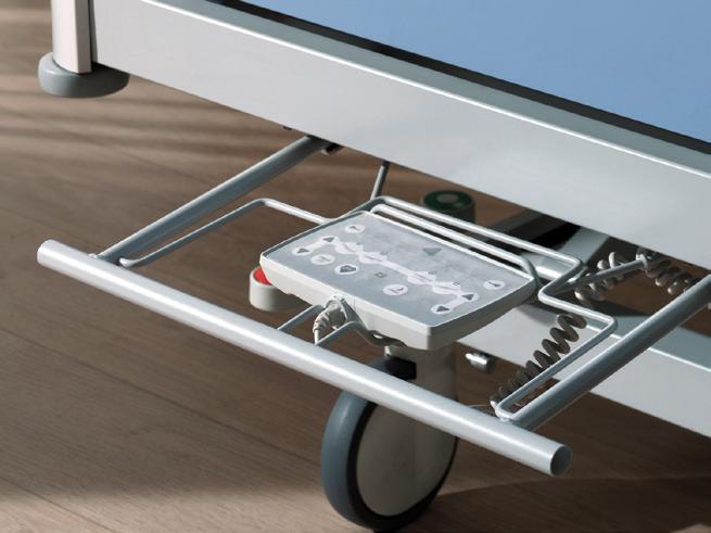 In the near future, OpenBus will also be way in a dim room, without having to dis- The fall protection bracket prevents able to register sensor data and pass turb the other patients or nursing staff.
