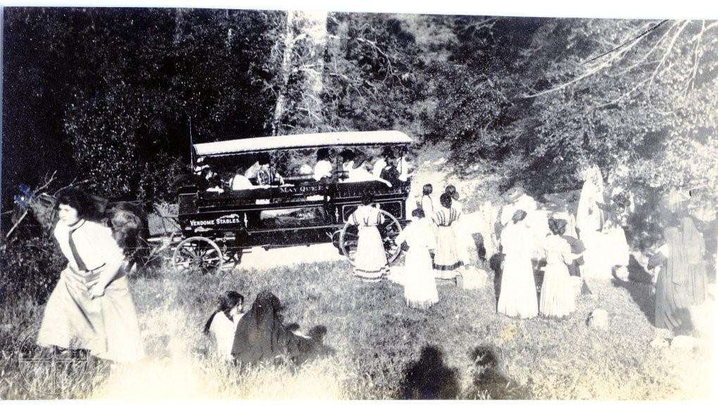 [38] On the Mount Hamilton Road, 1890s.