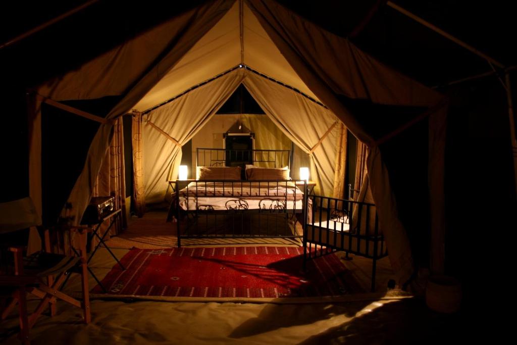 Serengeti Mara provides an exclusive mobile camp experience - quiet, beautiful, remote. Nowhere else in the Serengeti/Mara Ecosystem can you be in such a prime location and have it all to yourself.