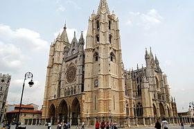 If time allows we will spend the afternoon visiting the Cathedral and the old town before having dinner at the Parador.