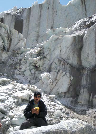 Gangotri s snout position being observed by DGPS in May 2008 SOURCE: RAJESH KUMAR, BIT observations since 2006.