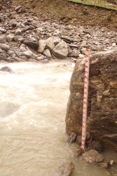 Discharge being monitored at a site 1 km downstream of the Kafni glacier PHOTO: RAJESH KUMAR / BIT AWS established near the snout of the Kafni glacier PHOTO: RAJESH KUMAR / BIT The characteristics