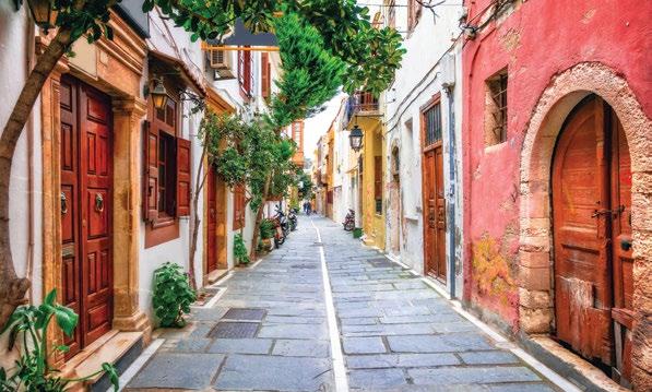 Cycladic Voyager FLEXIBLE 10 Days Combining sightseeing in Athens with the popular Greek Islands of Mykonos and Santorini, this program is ideal for those who want a glimpse of history in Athens and