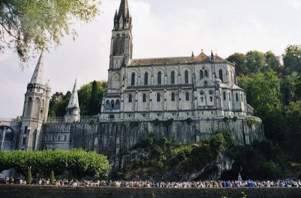 6 th day Lourdes Visit to the wonderful Sanctuary of Our Lady of Lourdes, to the three basilicas that comprise it (of the Immaculate Conception, of Our Lady of