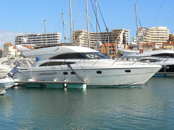 2003 PRICE: 279,000 INC VAT Ref:PB1168 2003 PRINCESS 50 MOTOR YACHT FOR SALE FITTED WITH: Twin Volvo 75P EDC 960hp diesel engines Natural cherry woodwork Leather upholstery Double berth mid-ships