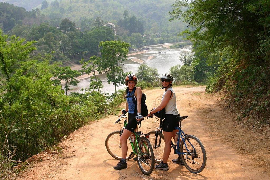 Day 5: Bikes, Boats, Villages & Caves After a great breakfast in Chiang Rai we ll head out to a cave temple on the outskirts of town where we ll find our mountain bikes waiting patiently for us.