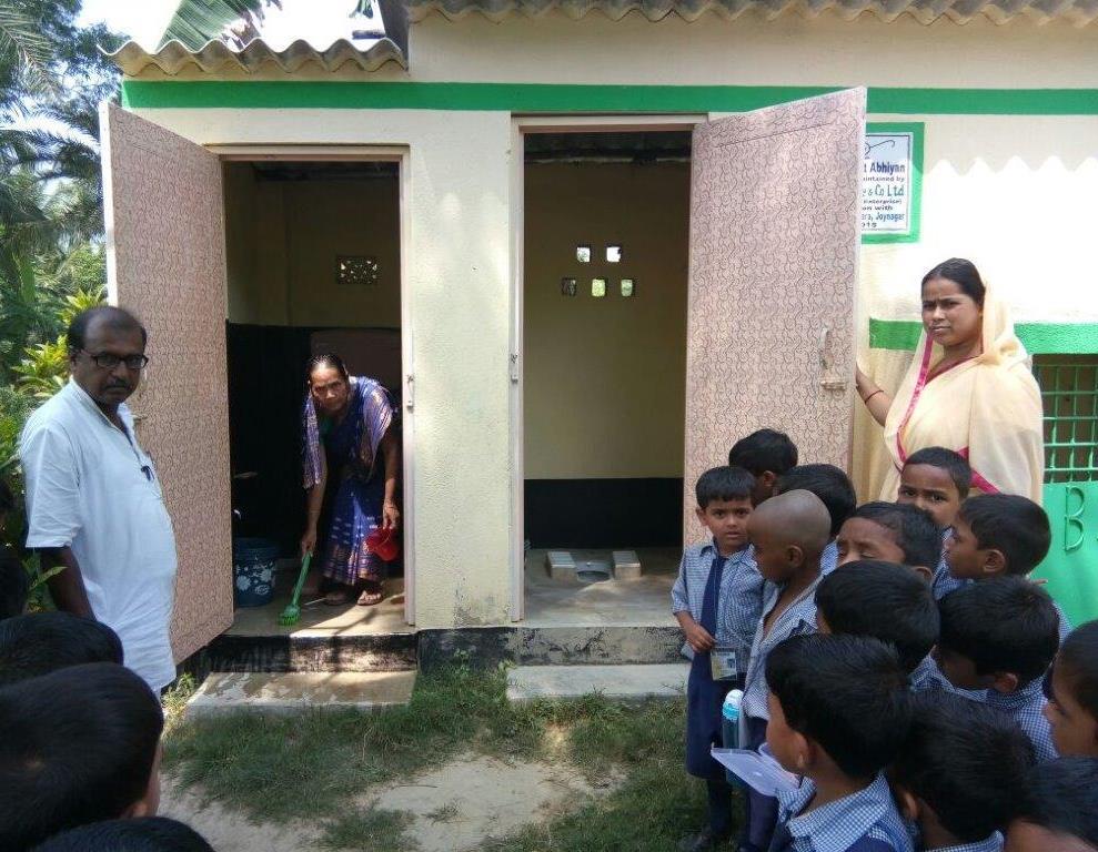 Toilet Maintenance in a School in West Bengal Use of Dustbin by