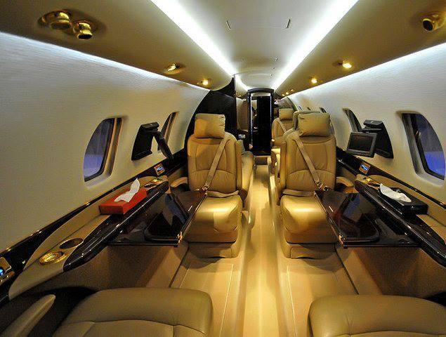 EXECUTIVE VIP FLIGHT SERVICES Focused on delivering the highest level of service to our VIP clients, Spot Group team is