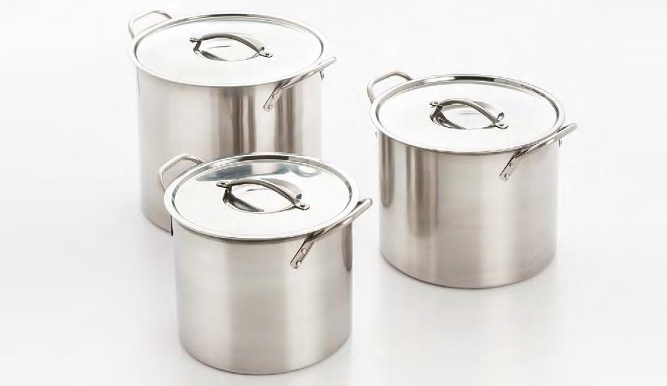 524 4 PIECE 8 QT & 12 QT STOCK POT SET Constructed in stainless steel with stay cool riveted hollow handles for durability and comfortable handling.