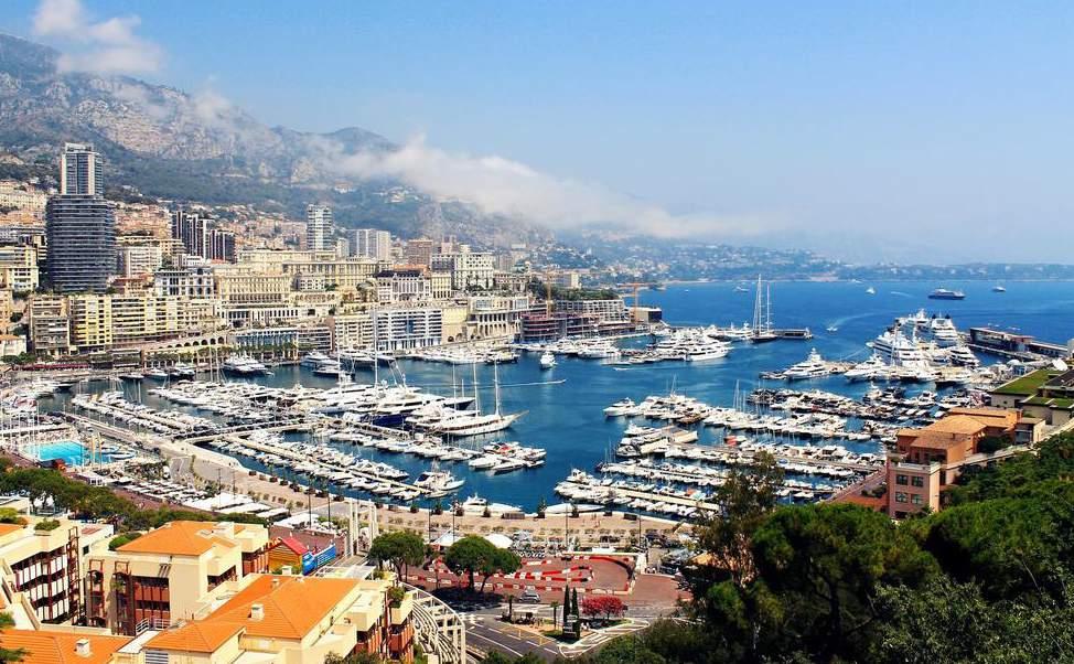 TOUR 1 : MONACO, MONTE-CARLO & EZE INFORMATION + FROM NICE Departure : 9AM Price PP: 87 Palace open April to October : 8 Cousteau's Oceanographic Museum : 14 Casino closed in the morning FROM CANNES